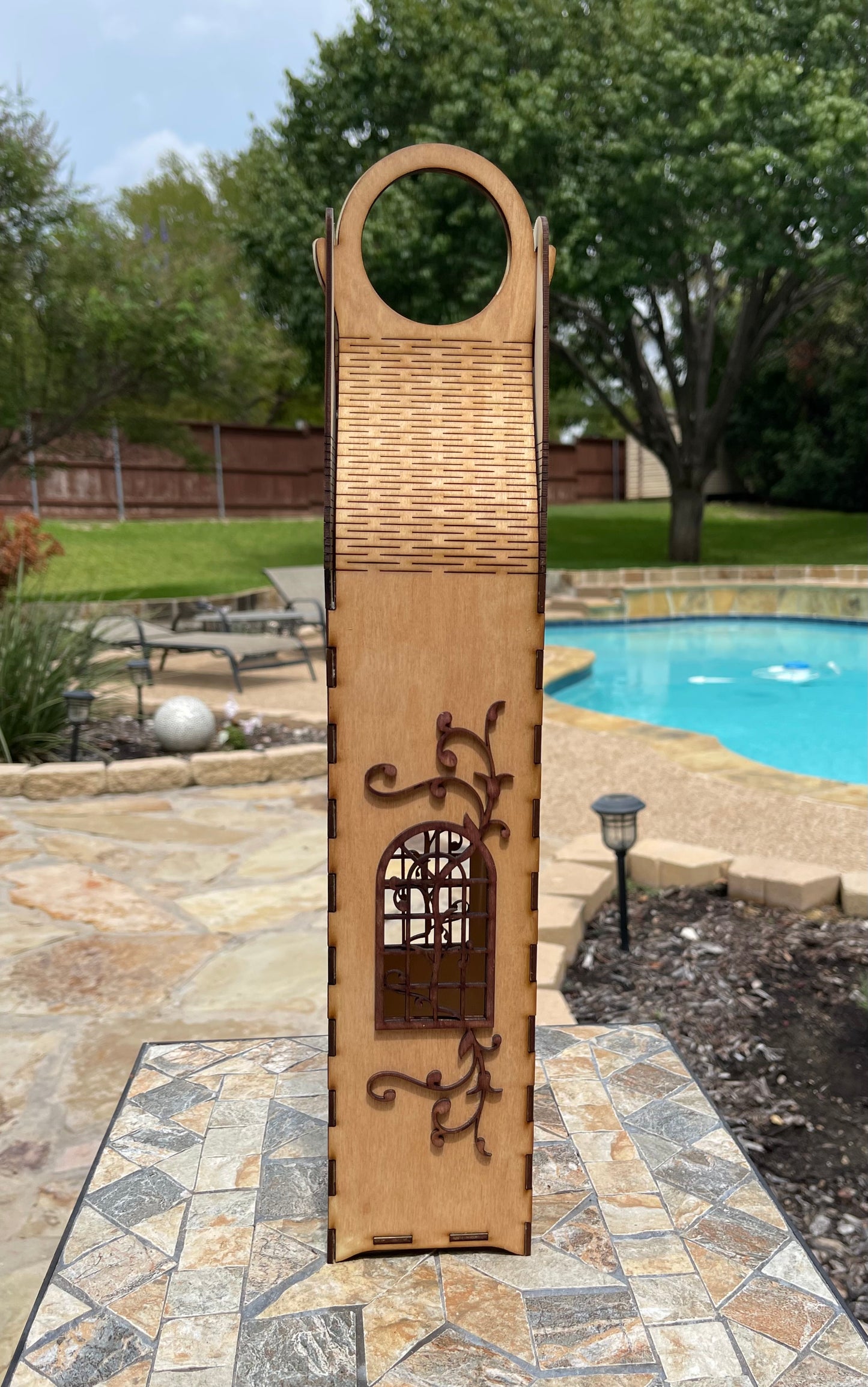hinged top wine box